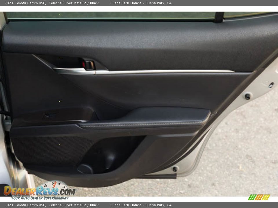 2021 Toyota Camry XSE Celestial Silver Metallic / Black Photo #34