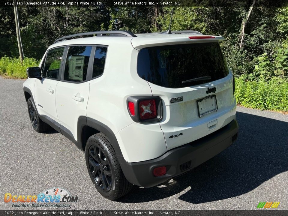 2022 Jeep Renegade Altitude 4x4 Alpine White / Black Photo #8