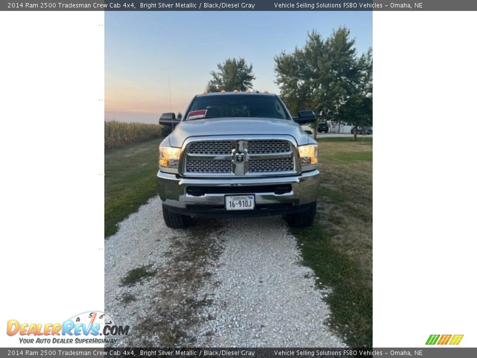 2014 Ram 2500 Tradesman Crew Cab 4x4 Bright Silver Metallic / Black/Diesel Gray Photo #2