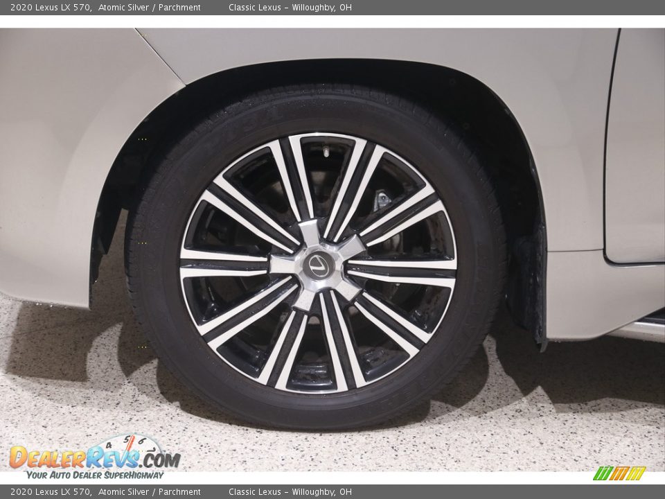 2020 Lexus LX 570 Wheel Photo #26