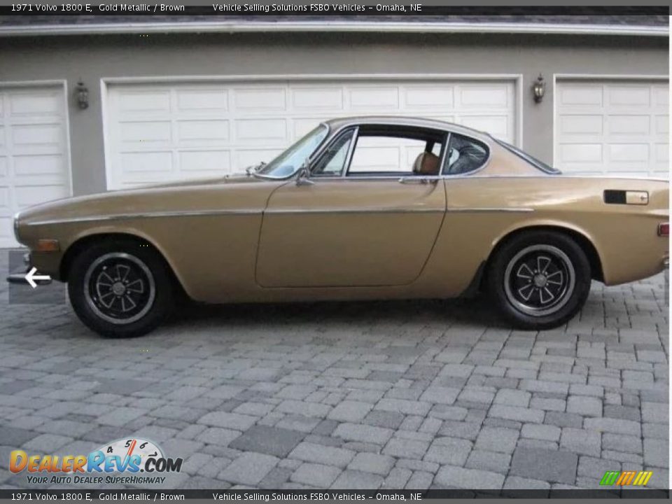 Gold Metallic 1971 Volvo 1800 E Photo #3