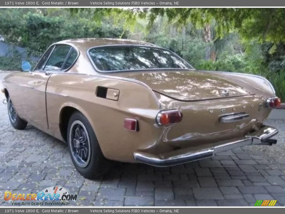 Gold Metallic 1971 Volvo 1800 E Photo #4