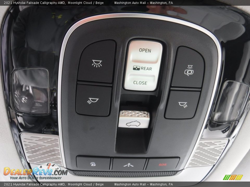 Controls of 2021 Hyundai Palisade Calligraphy AWD Photo #30