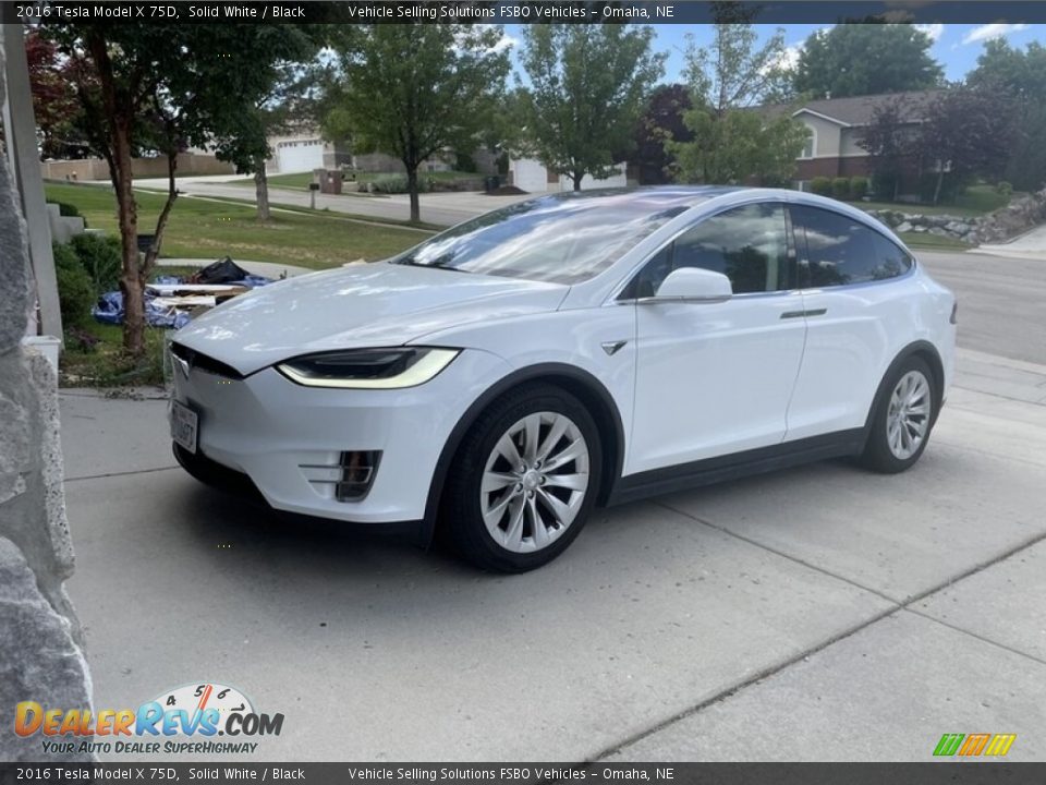 2016 Tesla Model X 75D Solid White / Black Photo #2