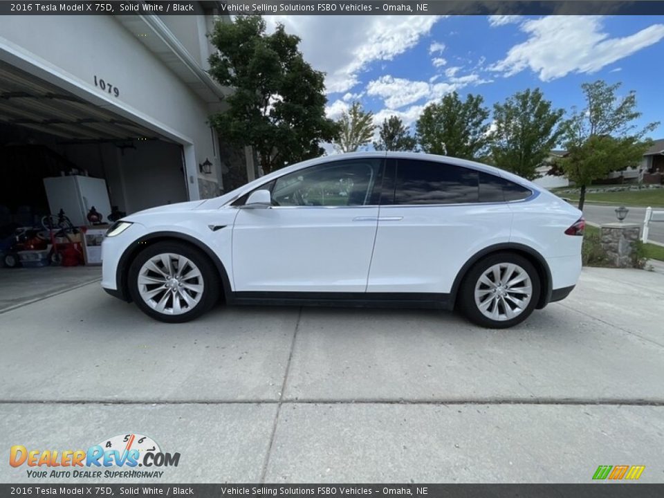 2016 Tesla Model X 75D Solid White / Black Photo #4