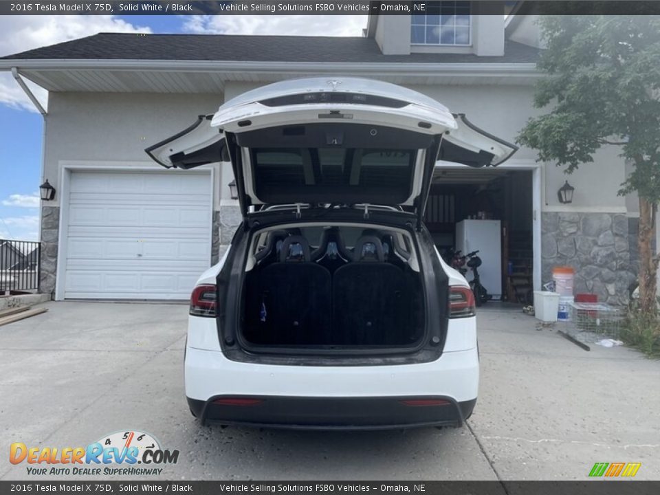 2016 Tesla Model X 75D Solid White / Black Photo #19