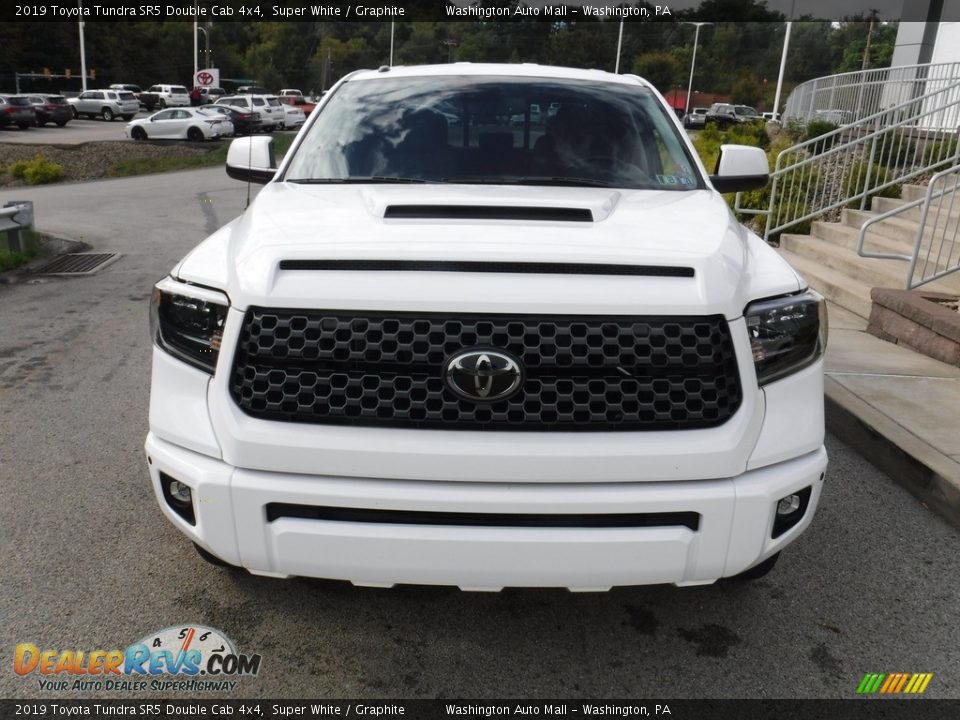 2019 Toyota Tundra SR5 Double Cab 4x4 Super White / Graphite Photo #14