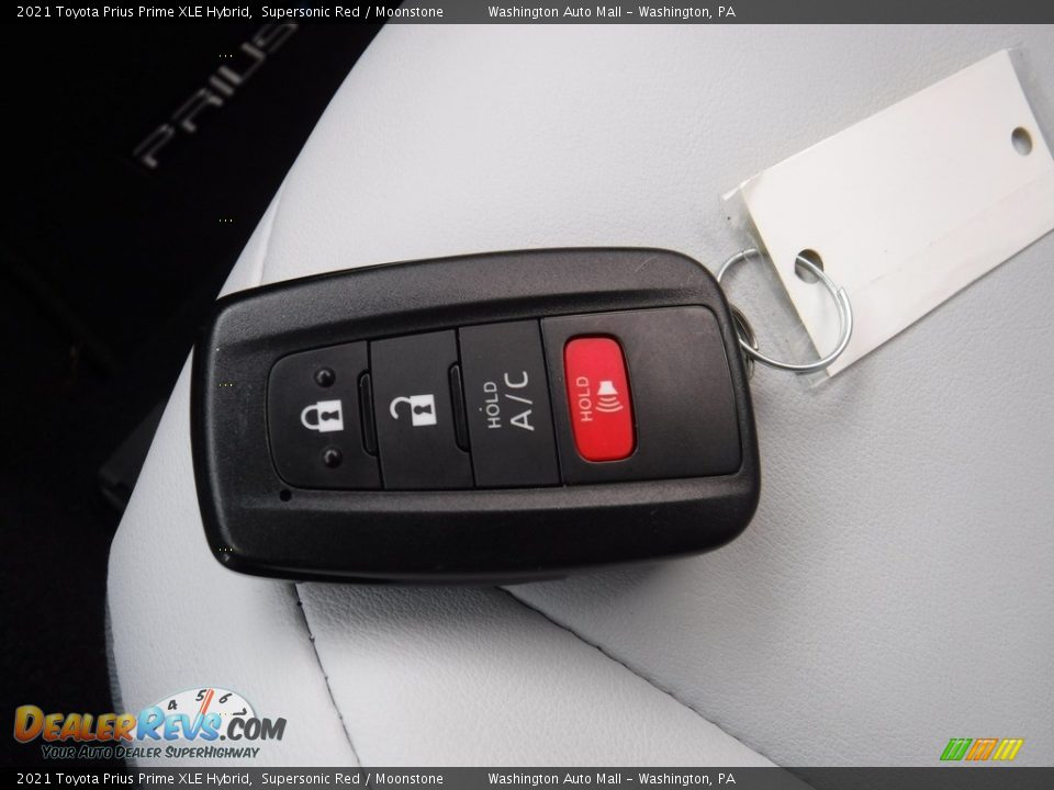 Keys of 2021 Toyota Prius Prime XLE Hybrid Photo #34