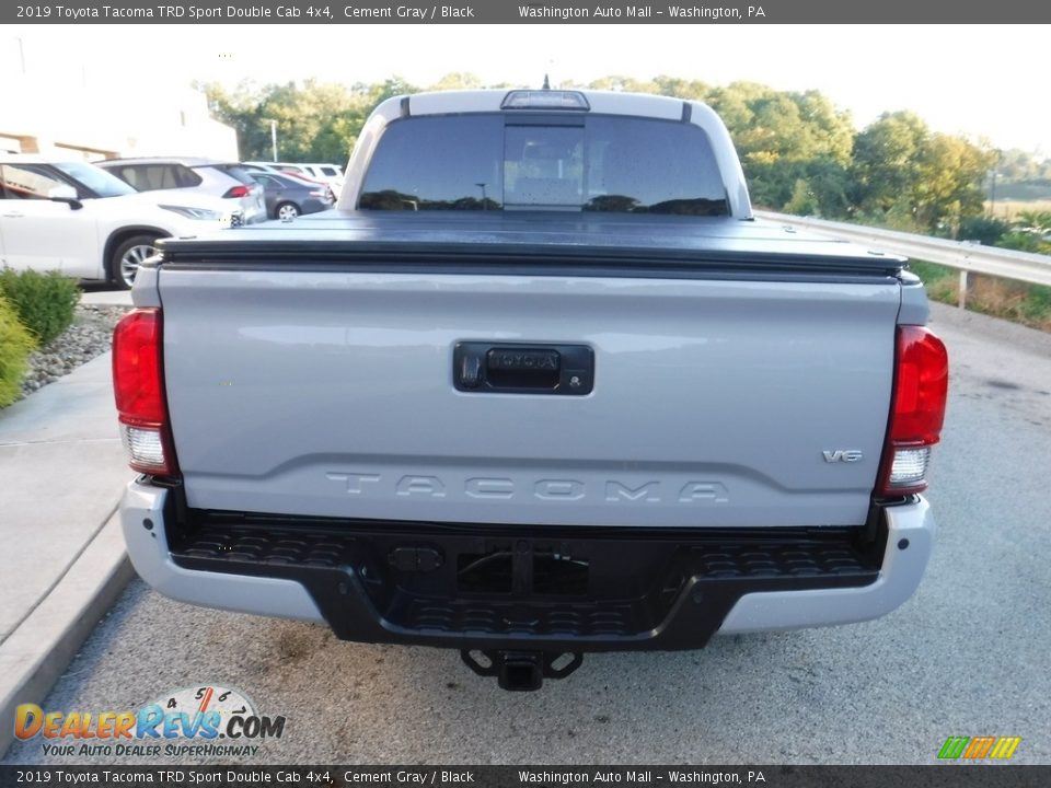 2019 Toyota Tacoma TRD Sport Double Cab 4x4 Cement Gray / Black Photo #16
