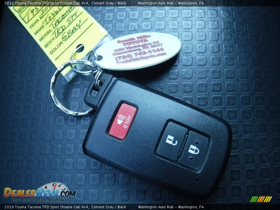 2019 Toyota Tacoma TRD Sport Double Cab 4x4 Cement Gray / Black Photo #33
