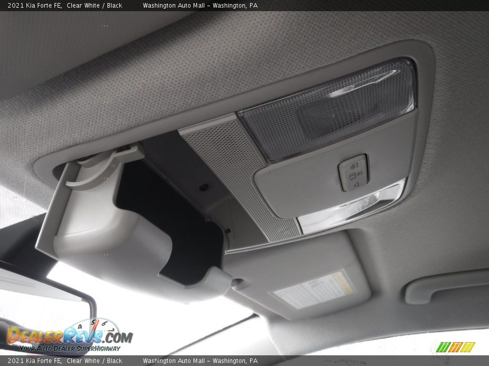2021 Kia Forte FE Clear White / Black Photo #22