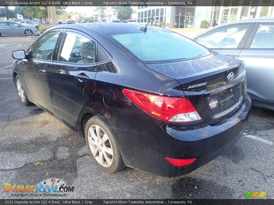 2013 Hyundai Accent GLS 4 Door Ultra Black / Gray Photo #2