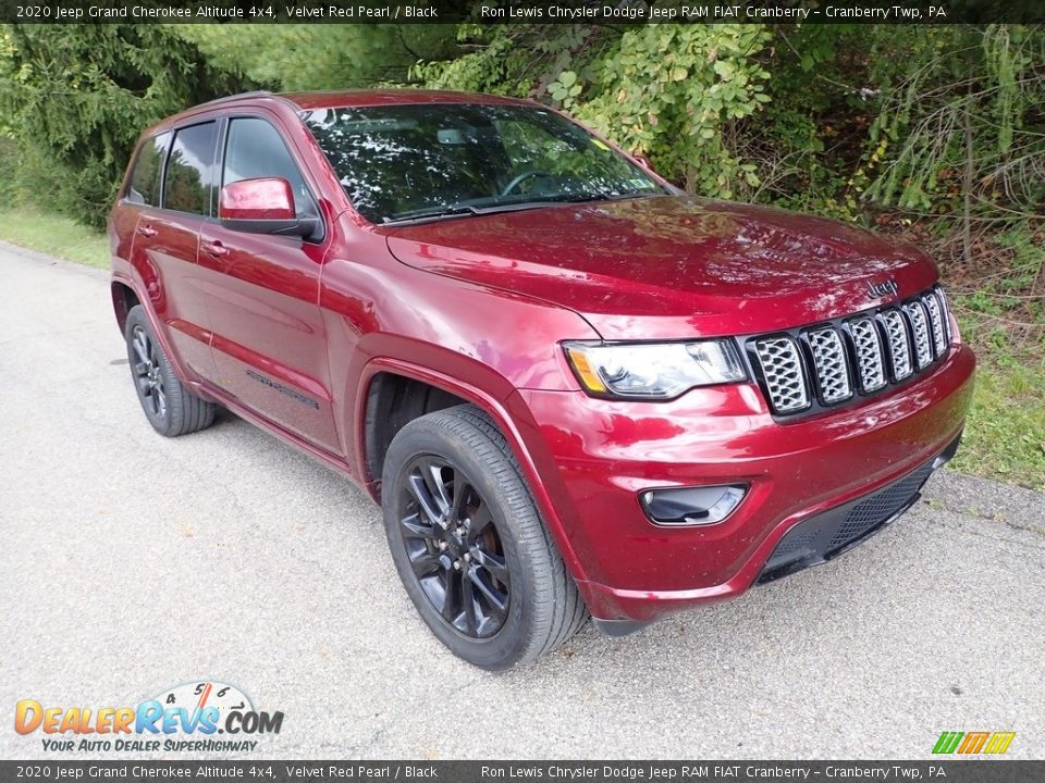 2020 Jeep Grand Cherokee Altitude 4x4 Velvet Red Pearl / Black Photo #3