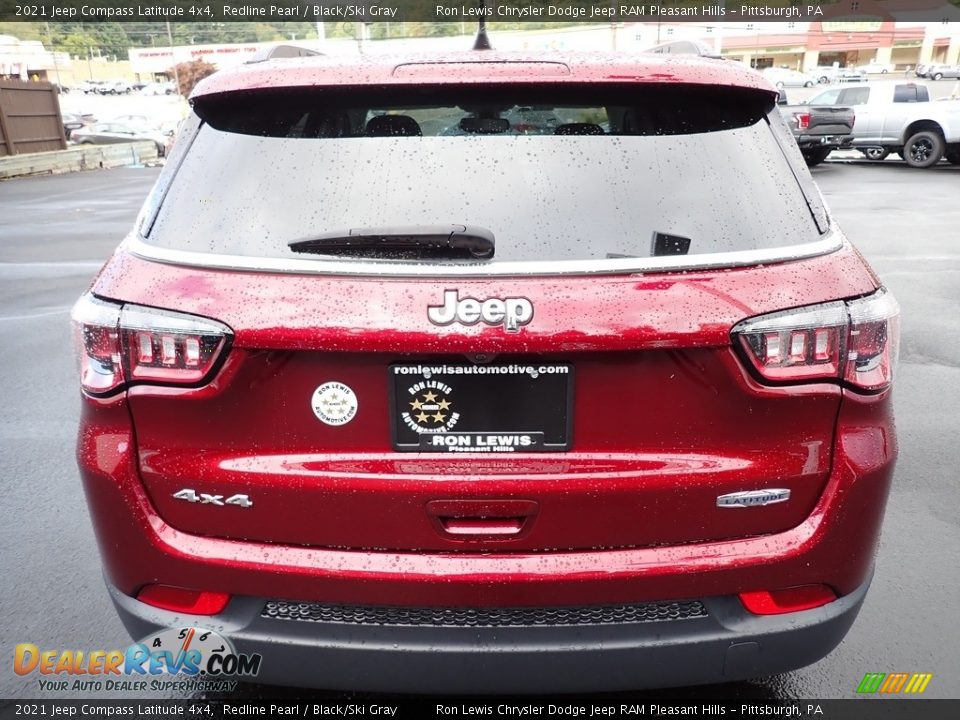 2021 Jeep Compass Latitude 4x4 Redline Pearl / Black/Ski Gray Photo #4