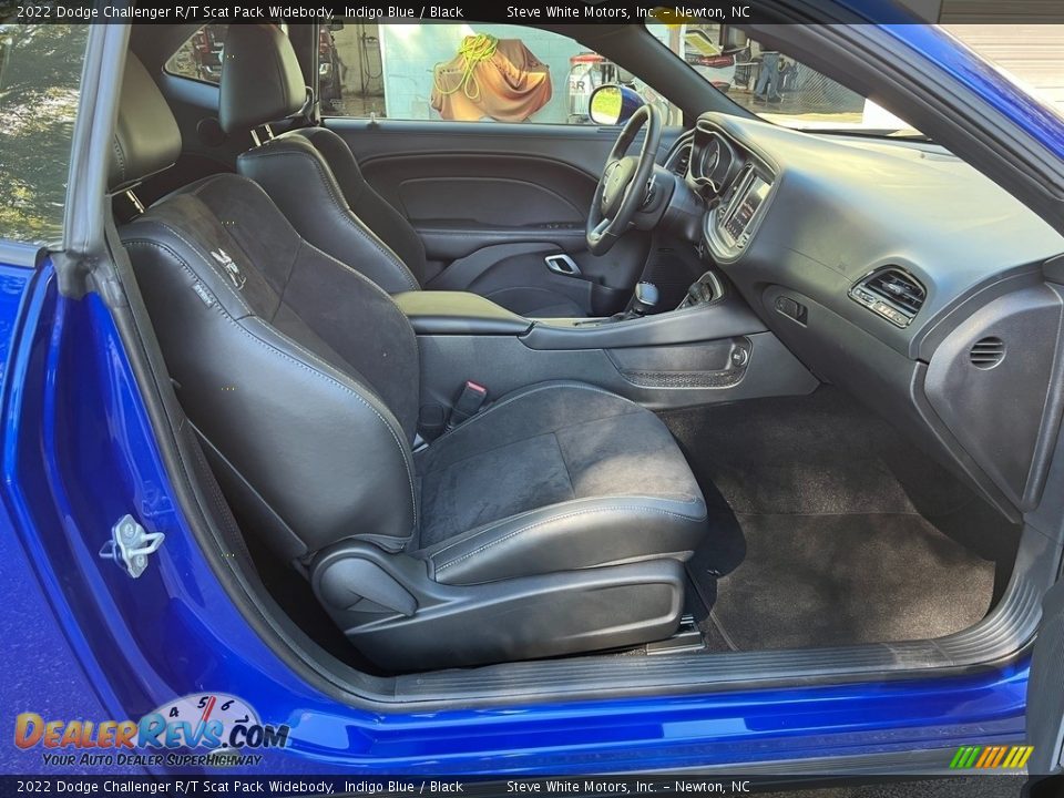 Front Seat of 2022 Dodge Challenger R/T Scat Pack Widebody Photo #16