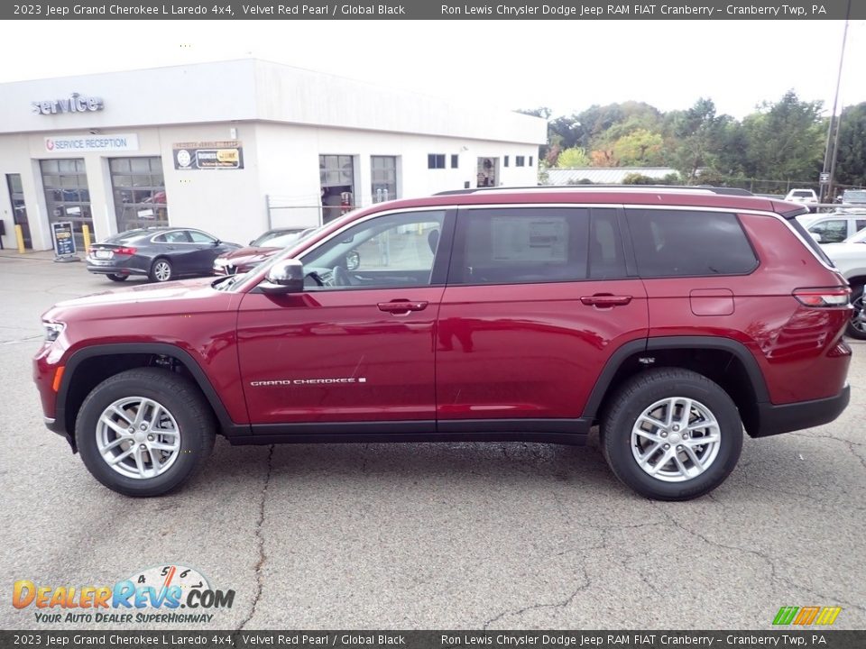 2023 Jeep Grand Cherokee L Laredo 4x4 Velvet Red Pearl / Global Black Photo #2