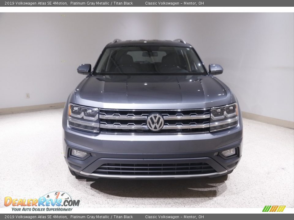 2019 Volkswagen Atlas SE 4Motion Platinum Gray Metallic / Titan Black Photo #2
