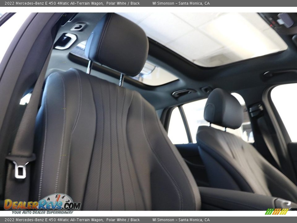 Sunroof of 2022 Mercedes-Benz E 450 4Matic All-Terrain Wagon Photo #17