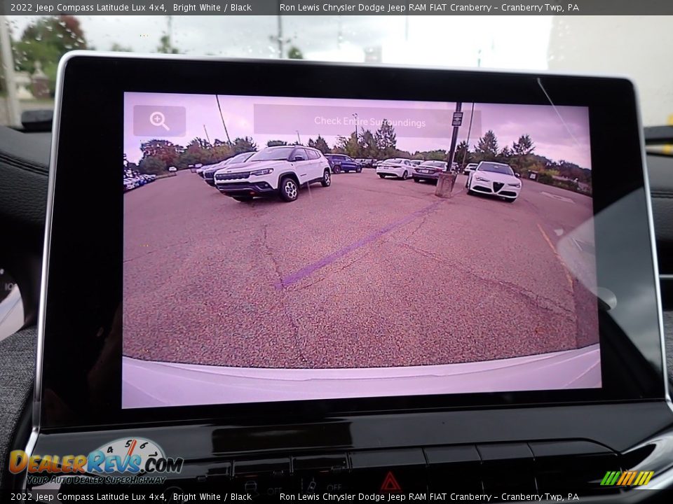 2022 Jeep Compass Latitude Lux 4x4 Bright White / Black Photo #19