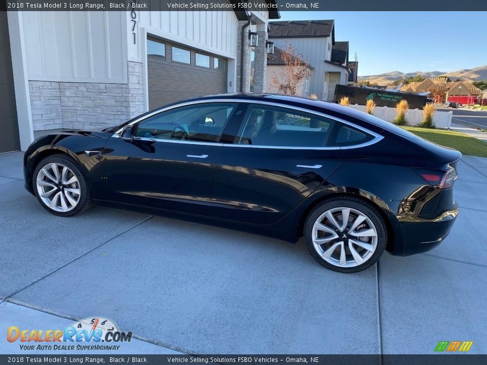2018 Tesla Model 3 Long Range Black / Black Photo #4