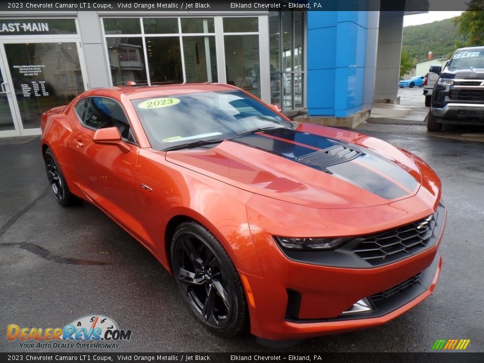 2023 Chevrolet Camaro LT1 Coupe Vivid Orange Metallic / Jet Black Photo #6