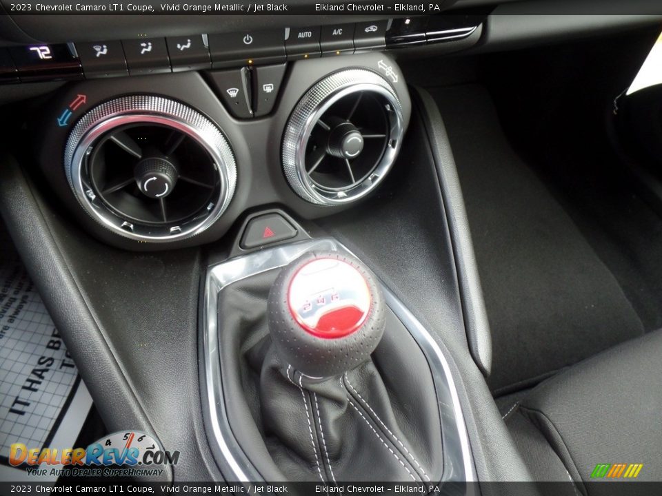 2023 Chevrolet Camaro LT1 Coupe Shifter Photo #32