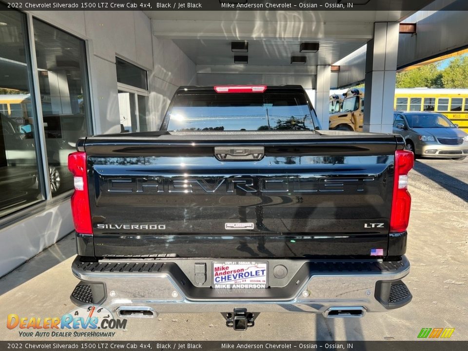 2022 Chevrolet Silverado 1500 LTZ Crew Cab 4x4 Black / Jet Black Photo #8