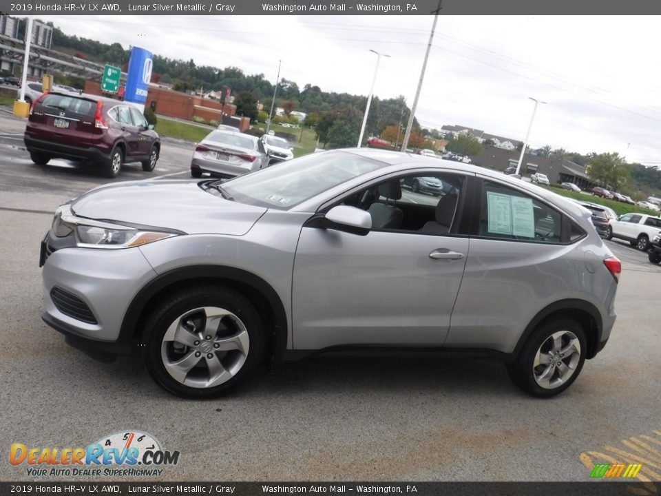 2019 Honda HR-V LX AWD Lunar Silver Metallic / Gray Photo #6