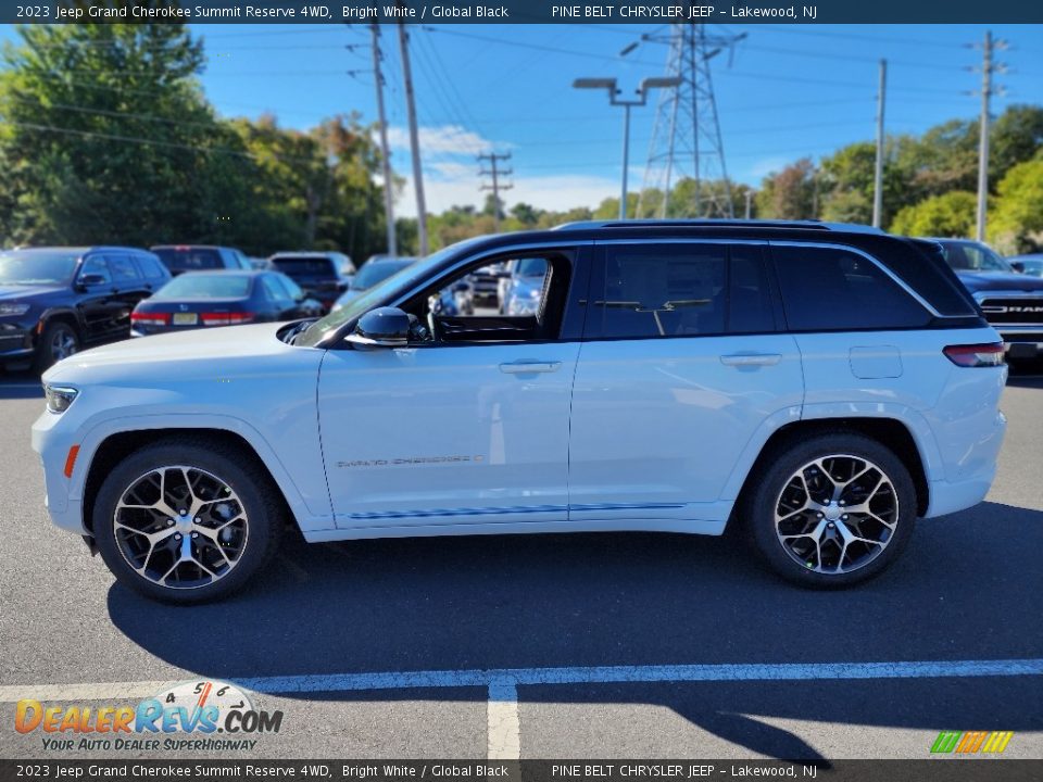 2023 Jeep Grand Cherokee Summit Reserve 4WD Bright White / Global Black Photo #3