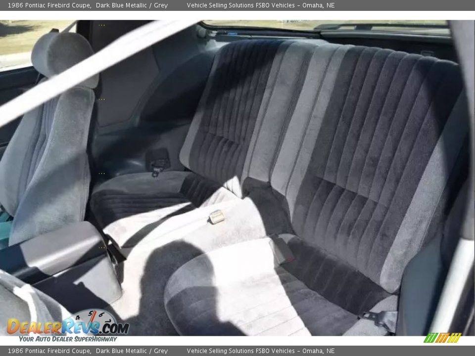 Rear Seat of 1986 Pontiac Firebird Coupe Photo #4