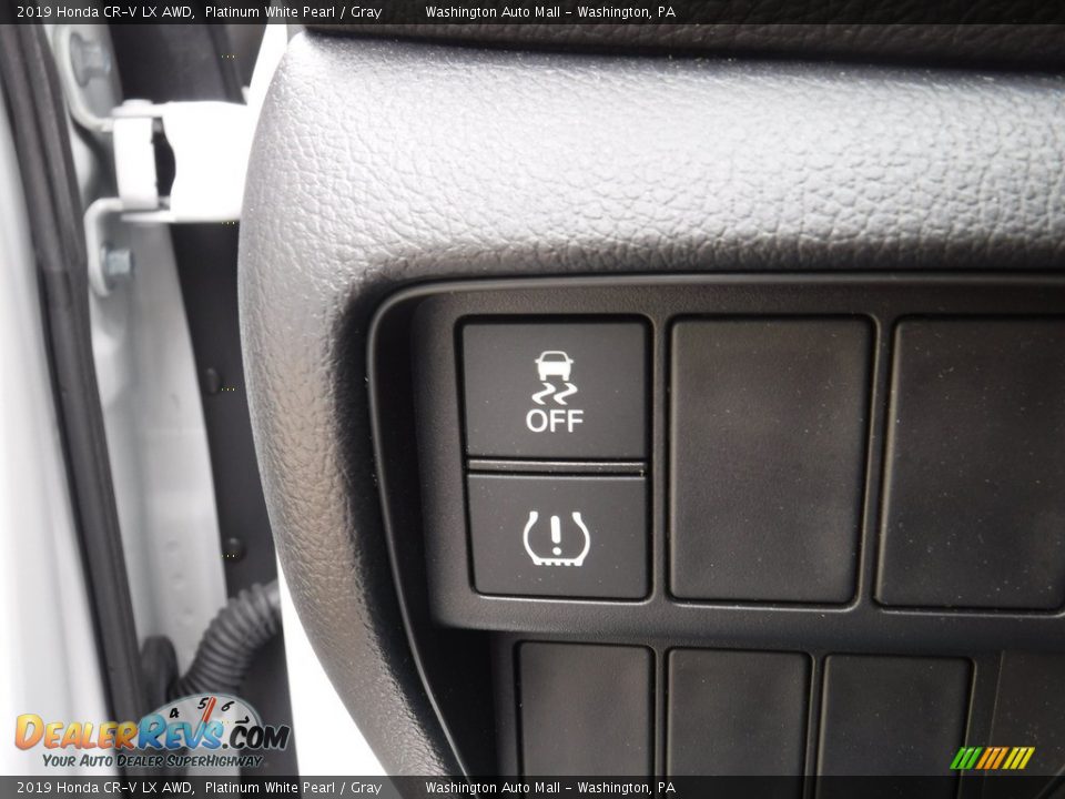 2019 Honda CR-V LX AWD Platinum White Pearl / Gray Photo #16