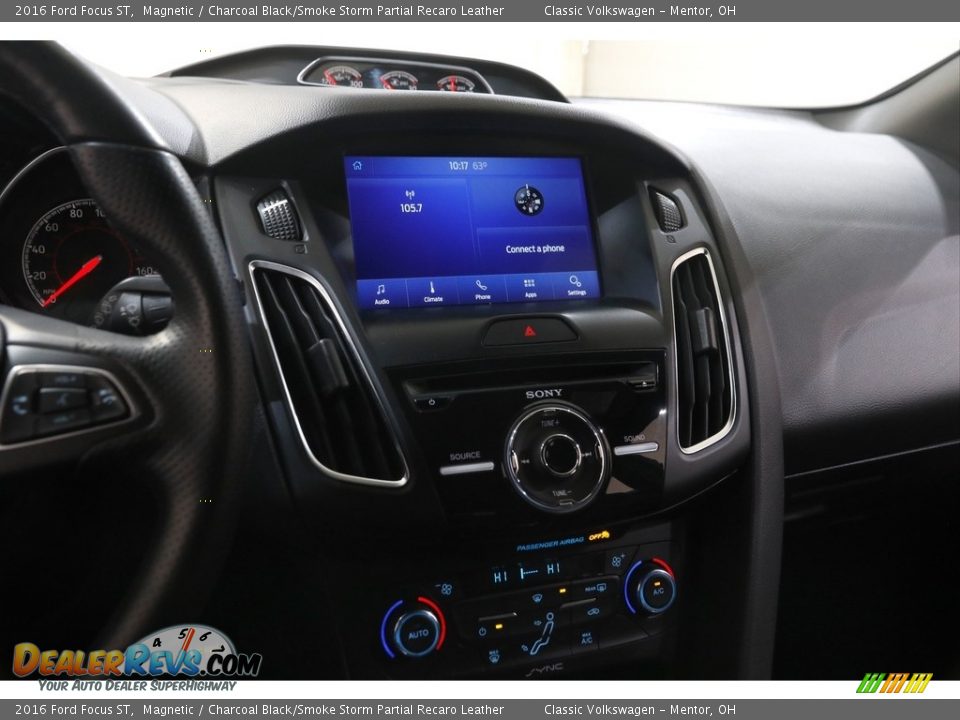 2016 Ford Focus ST Magnetic / Charcoal Black/Smoke Storm Partial Recaro Leather Photo #9