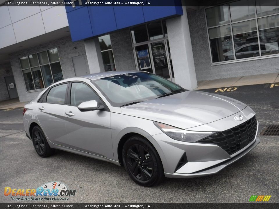 2022 Hyundai Elantra SEL Silver / Black Photo #1