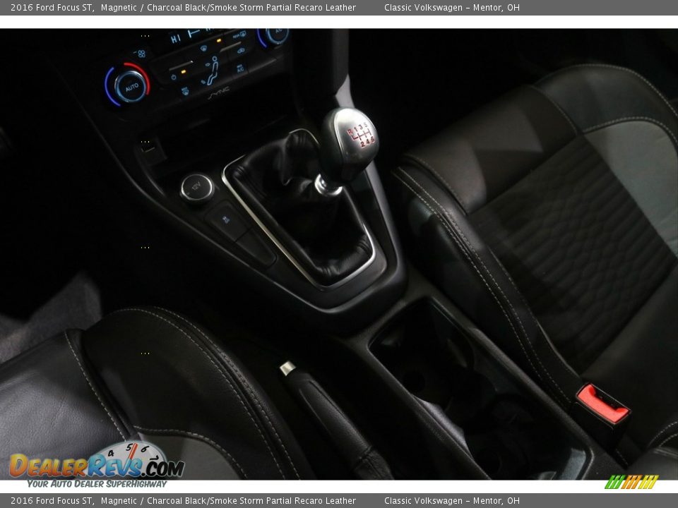 2016 Ford Focus ST Magnetic / Charcoal Black/Smoke Storm Partial Recaro Leather Photo #15