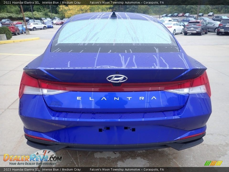 2023 Hyundai Elantra SEL Intense Blue / Medium Gray Photo #3