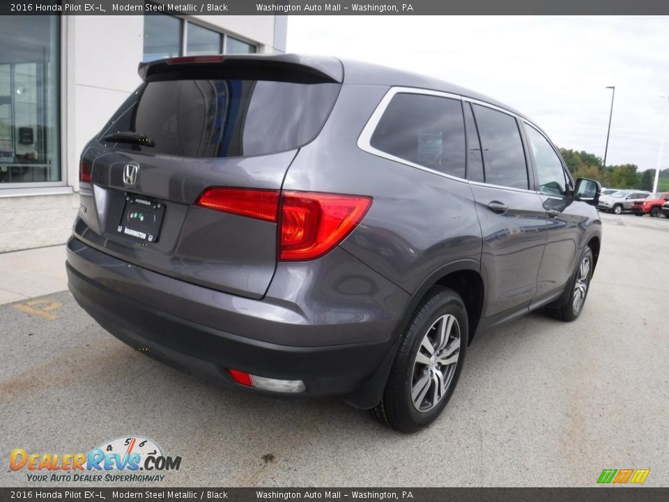 2016 Honda Pilot EX-L Modern Steel Metallic / Black Photo #10