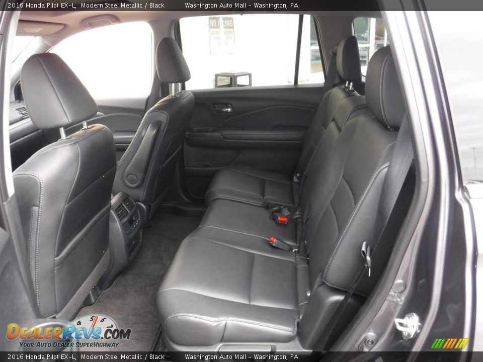 2016 Honda Pilot EX-L Modern Steel Metallic / Black Photo #28