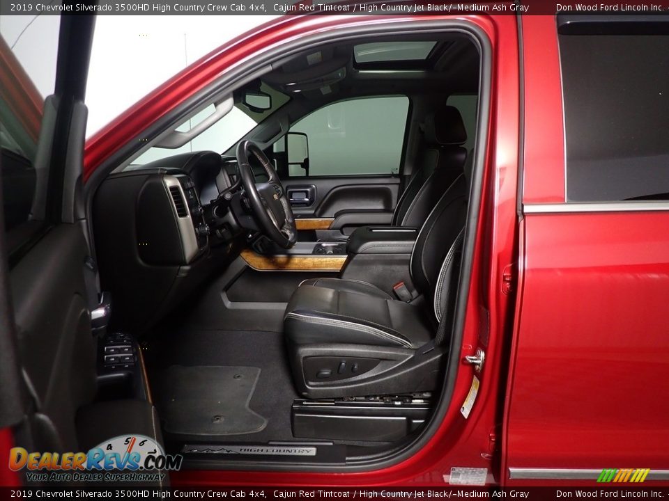 2019 Chevrolet Silverado 3500HD High Country Crew Cab 4x4 Cajun Red Tintcoat / High Country Jet Black/­Medium Ash Gray Photo #20