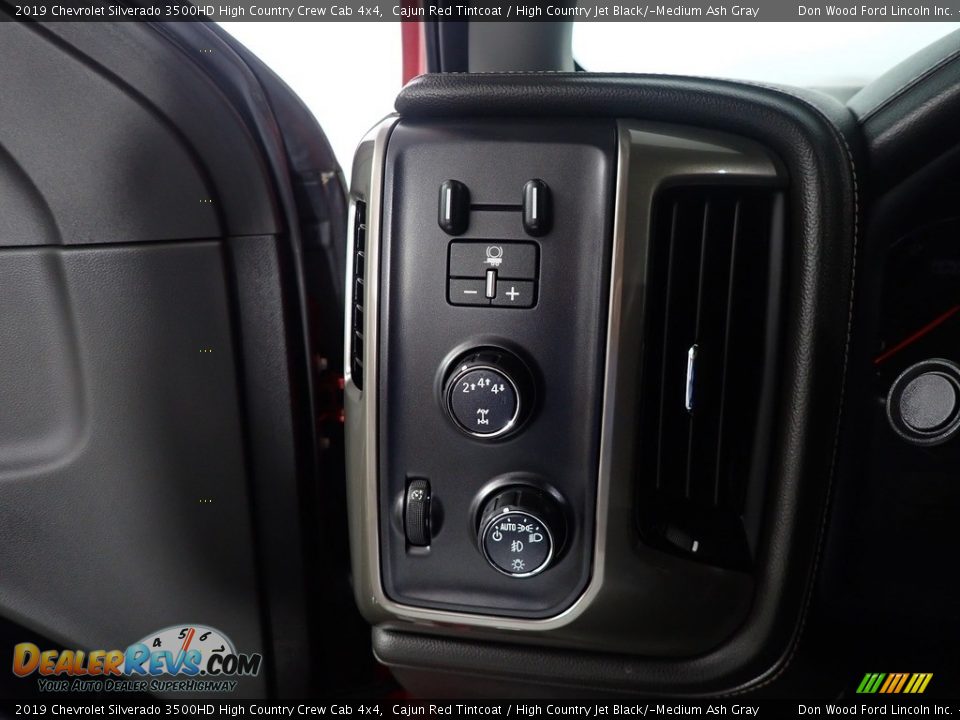 2019 Chevrolet Silverado 3500HD High Country Crew Cab 4x4 Cajun Red Tintcoat / High Country Jet Black/­Medium Ash Gray Photo #29
