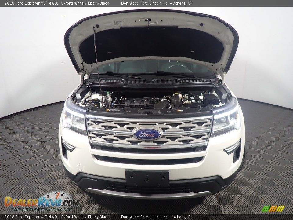 2018 Ford Explorer XLT 4WD Oxford White / Ebony Black Photo #6