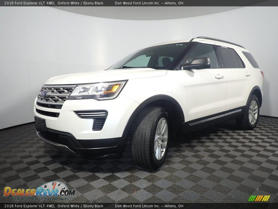 2018 Ford Explorer XLT 4WD Oxford White / Ebony Black Photo #8
