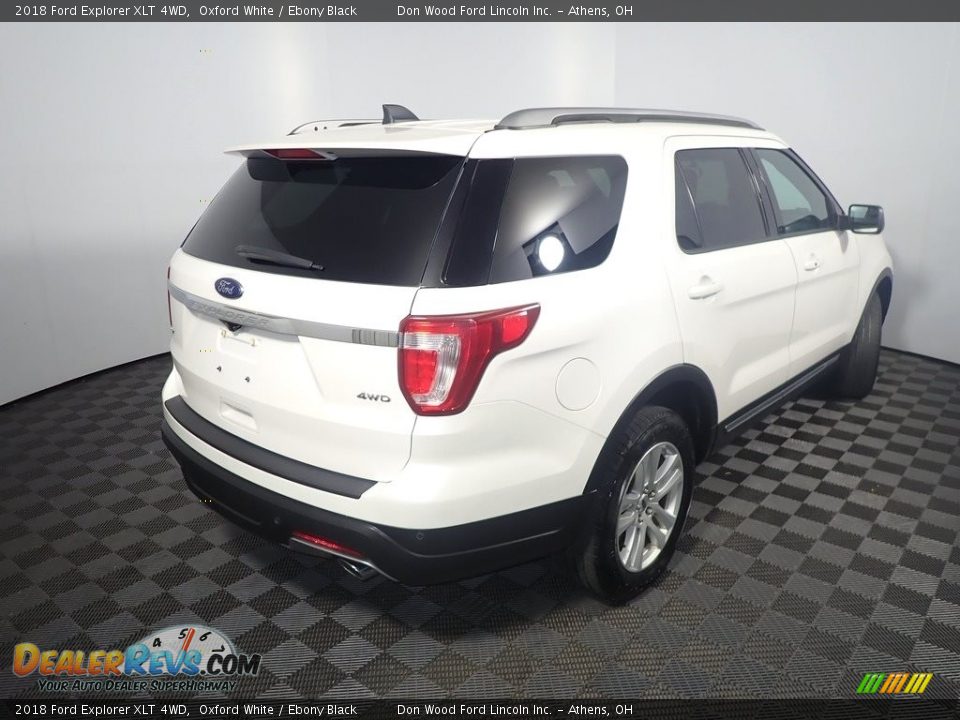 2018 Ford Explorer XLT 4WD Oxford White / Ebony Black Photo #17