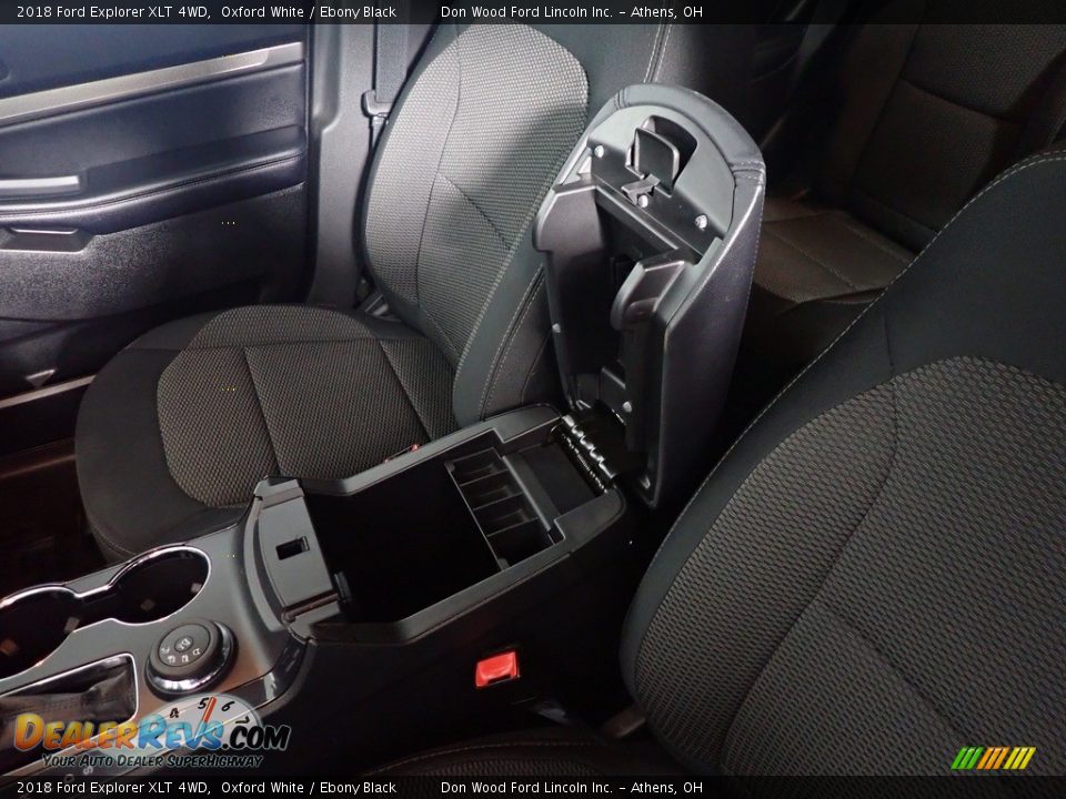 2018 Ford Explorer XLT 4WD Oxford White / Ebony Black Photo #31