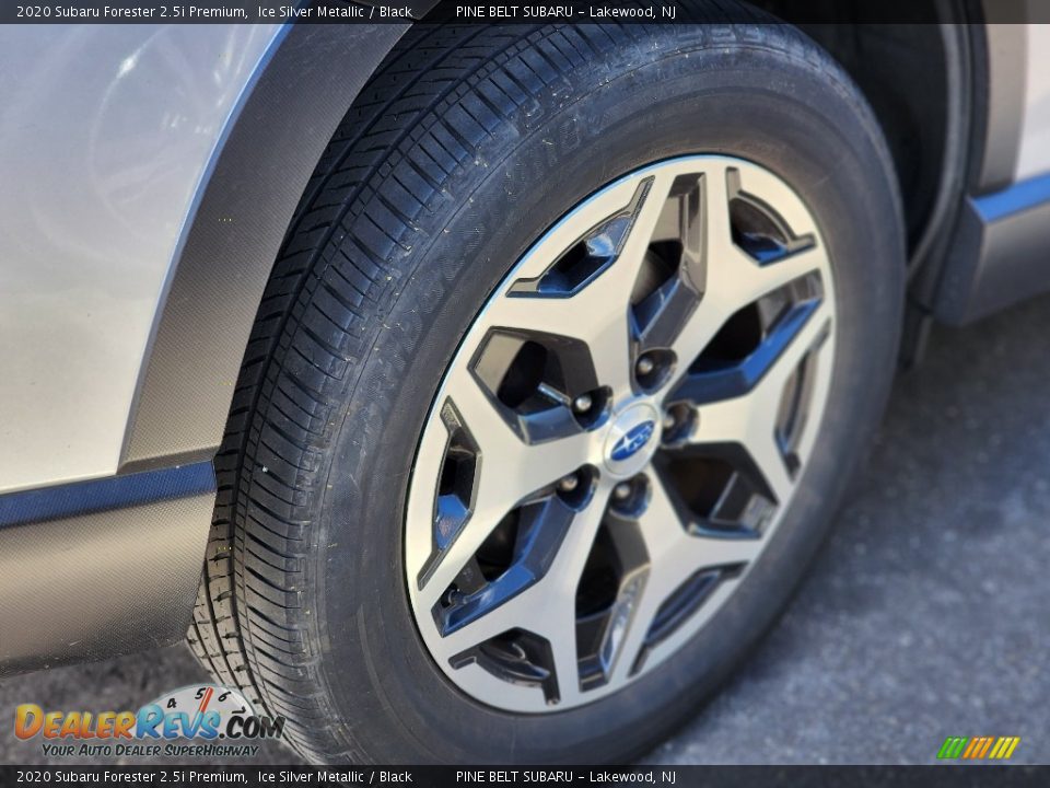 2020 Subaru Forester 2.5i Premium Ice Silver Metallic / Black Photo #4