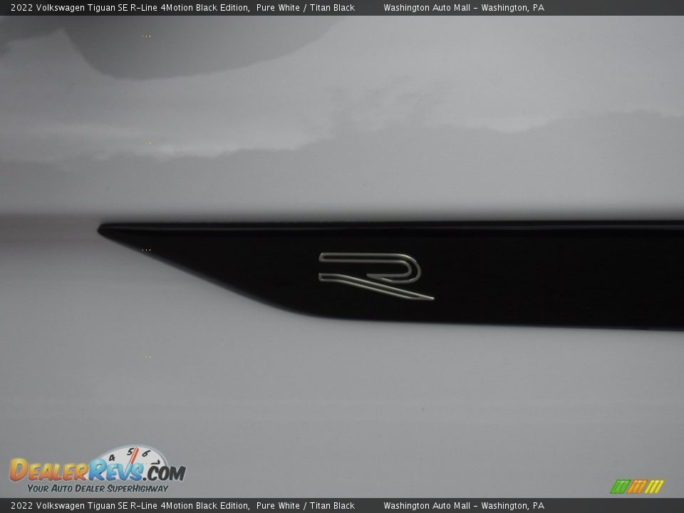 2022 Volkswagen Tiguan SE R-Line 4Motion Black Edition Pure White / Titan Black Photo #10