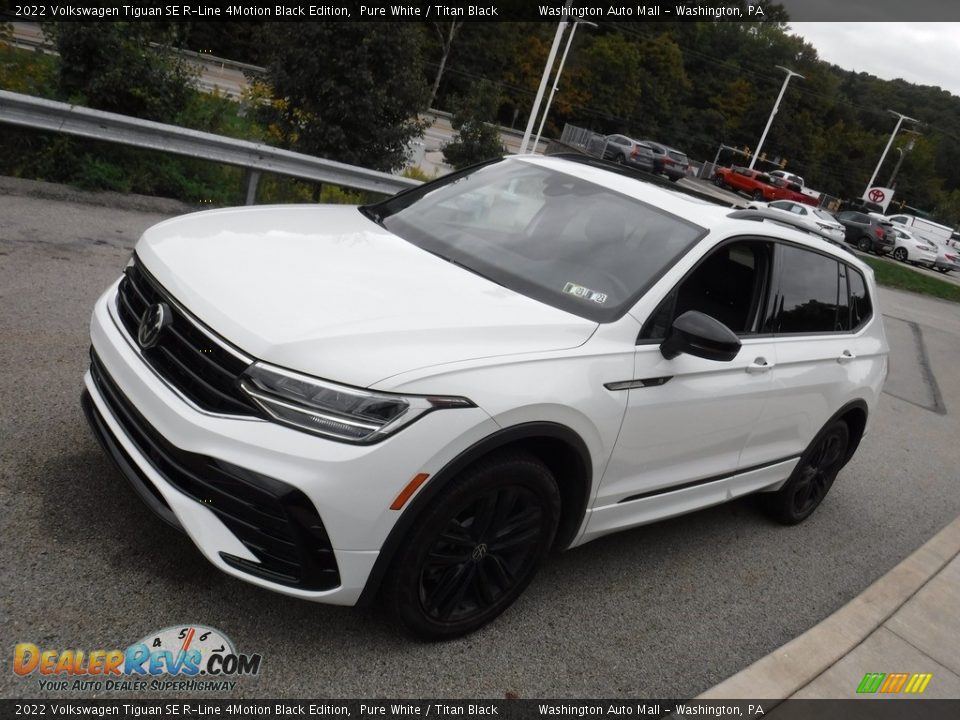 2022 Volkswagen Tiguan SE R-Line 4Motion Black Edition Pure White / Titan Black Photo #12