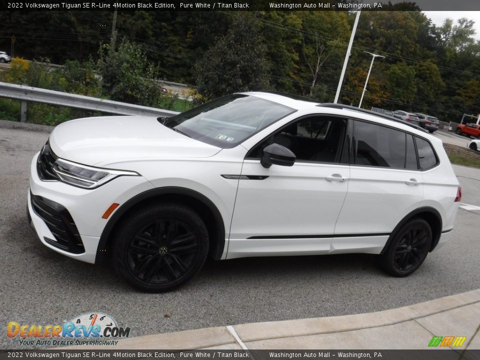 Pure White 2022 Volkswagen Tiguan SE R-Line 4Motion Black Edition Photo #13