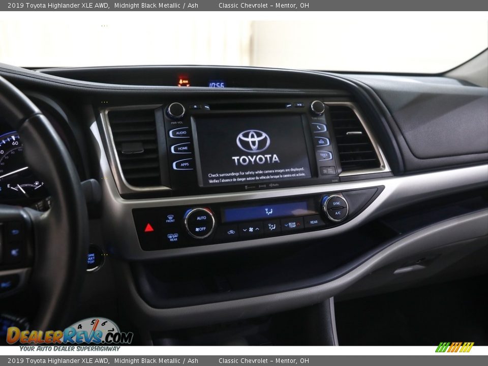 2019 Toyota Highlander XLE AWD Midnight Black Metallic / Ash Photo #9