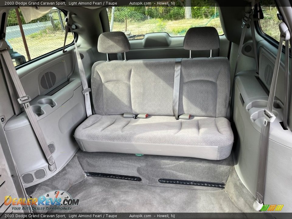 Rear Seat of 2003 Dodge Grand Caravan Sport Photo #17