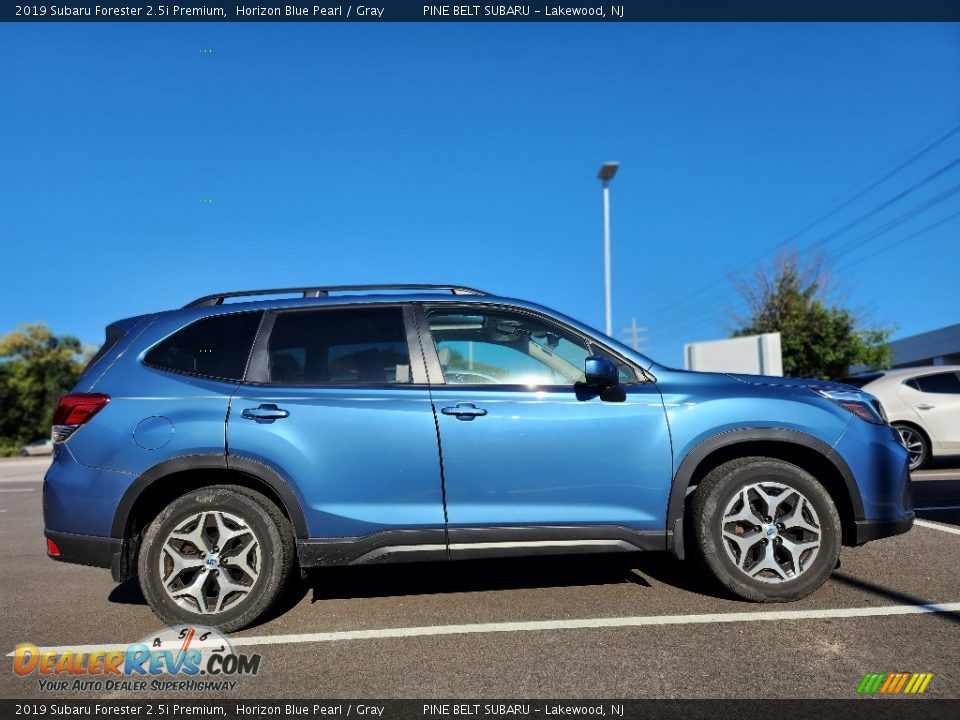 2019 Subaru Forester 2.5i Premium Horizon Blue Pearl / Gray Photo #4